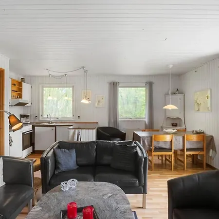 M417-vaeggerlose-skovlystvej-80 Holiday home *